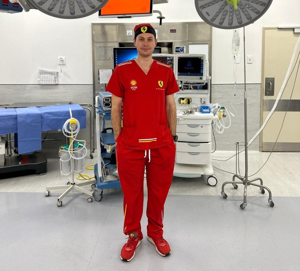 Body Motion Ferrari-Inspired Scrubs with Dr. Francois Jacobs Body Motion’s partnership with Dr. Francois Jacobs for Ferrari-themed medical scrubs.